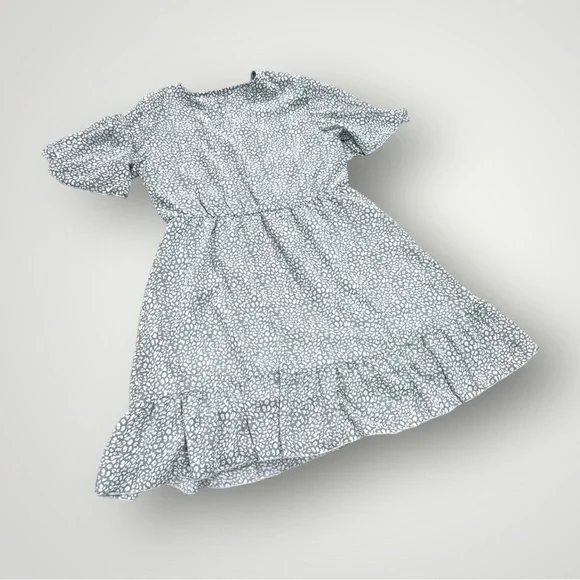 Kirundo Sage/White Midi V-Neck Dress - Picture 14 of 16